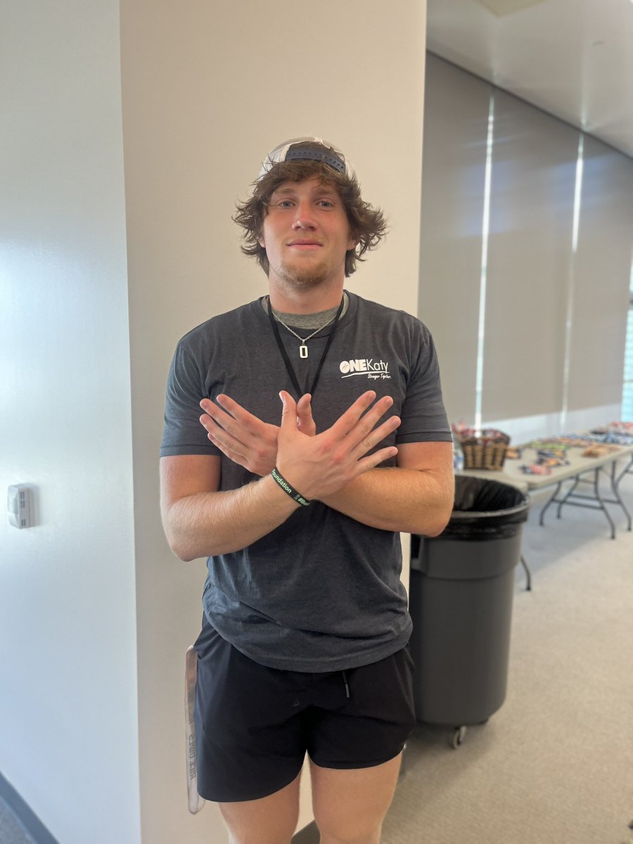 Brayvon Addison (@brayvona) on Twitter photo I met Rhys <a href="/rhysp2024/">Rhys Phillips</a> at the Student Athletic Leadership Team Meeting. He's a tight end for Tompkins High School! #OneKaty I met Rhys <a href="/rhysp2024/">Rhys Phillips</a> at the Student Athletic Leadership Team Meeting. He's a tight end for Tompkins High School! #OneKaty