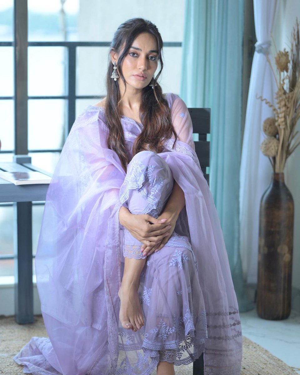 CelebsLine's tweet photo. #SurbhiJyoti 

https://t.co/HrbN8kg8Xw https://t.co/04gKWfljiR
