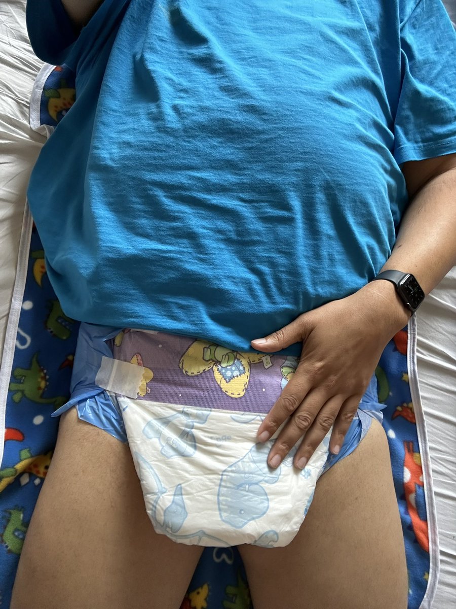 BilliamBaby's tweet photo. First soggy diaper of #247chalenge #diapercuck #lockedboi #holytrainer  #diaper #abdl @twoOrangeEyes https://t.co/4ETDbSdZmB