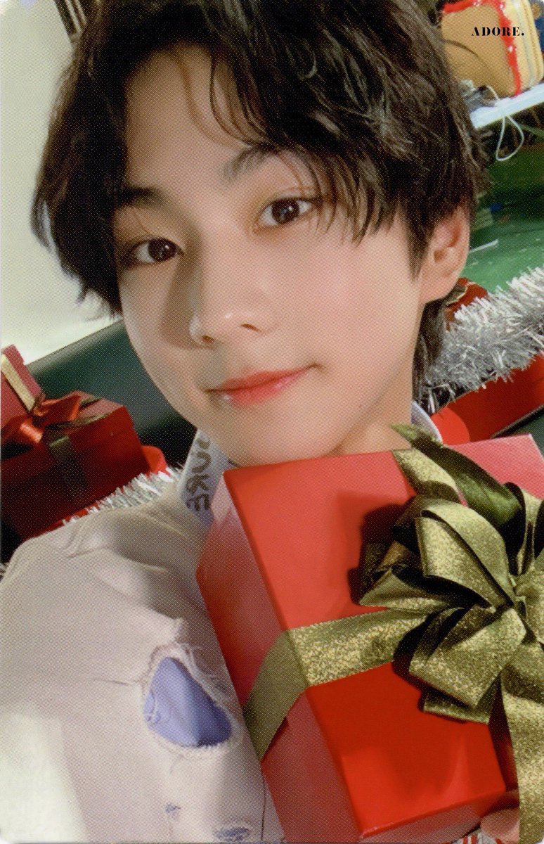 coriwonie's tweet photo. wtb jungwon holbox selca prefer no pair/bundle tapi kalau ada dm aja sama apa (prefer aab jungwon lagi) https://t.co/UsZAx0Sh93