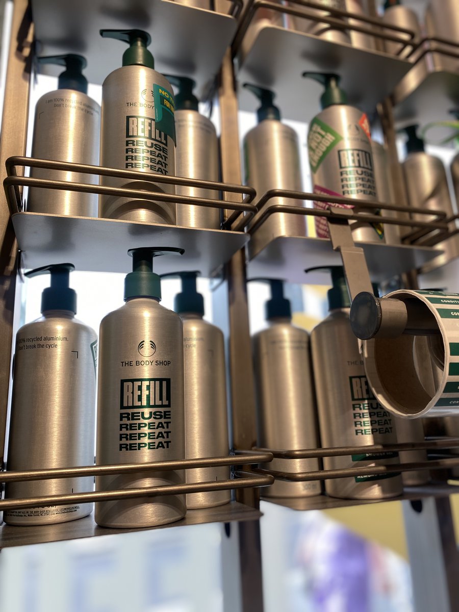 TheBodyShopUK's tweet image. #ActNow and join us on the #RefillRevolution, just simply #RefillReuseRepeat your plastic bottles to help protect our beautiful planet💚♻️🧴