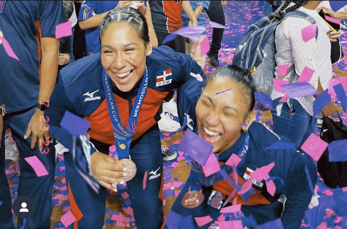 🥇🥇🥇

Congratulations to <a href="/ilianardriguez/">iliana rodriguez</a> and the U23 Dominican Republic National Team for winning gold at the Pan-American Cup!