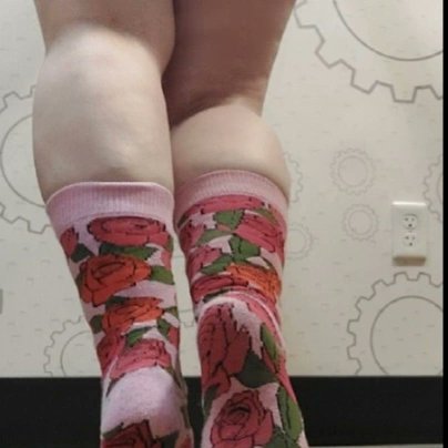 StardewSundries's tweet photo. When was the last time you stopped to smell the roses?

#usedsocks #sock #foot #sockswag #socksoftwitter #sockswear #sockswag   #stardewsundrie #theandromedagalaxiii #sockfetish #feetish #sockporn #footfettish https://t.co/TlyQ7ZP49t