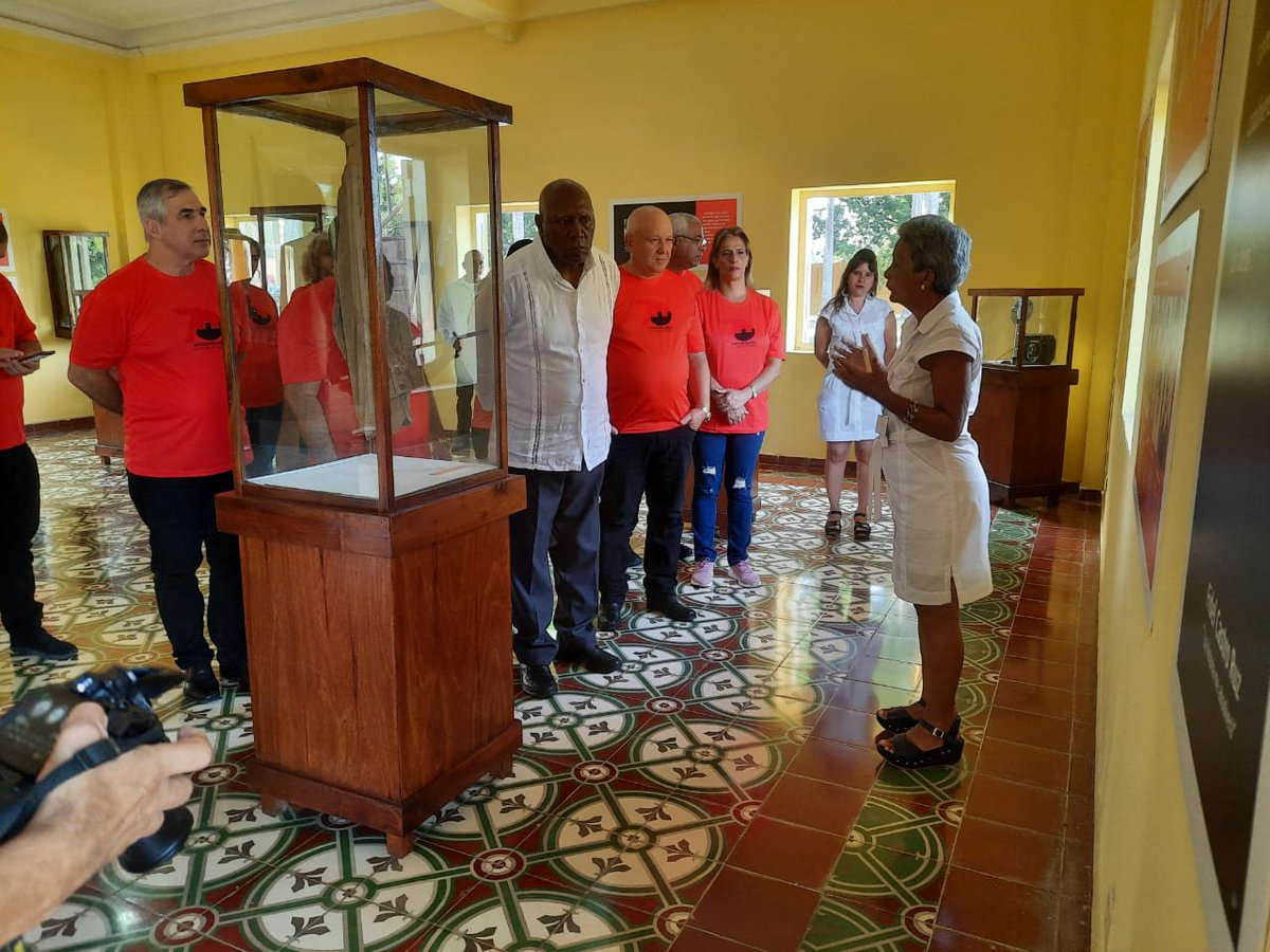 BetsyDazVelzqu2's tweet photo. Visita al Parque Museo Ñico López otrora cuartel Carlos Manuel de Céspedes.
#70Moncada #ConTodosLaVictoria #ComercioCuba https://t.co/HKSCGrnINH