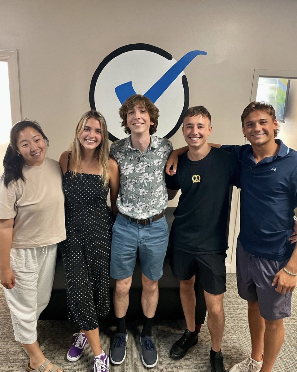 APPROVEPayments's tweet photo. Say “howdy” to #APPROVE’s newest hires! Welcome Sharon, Megan, Zach, Ollie &amp; new intern Jimmy to the crew. 

#APPROVEfinancing #embeddedfinance #fintech #finance #financing #startup #innovation #tech #payments #equipmentfinance #b2b #NowHiring #Hiring https://t.co/0Wp7tzZWDn