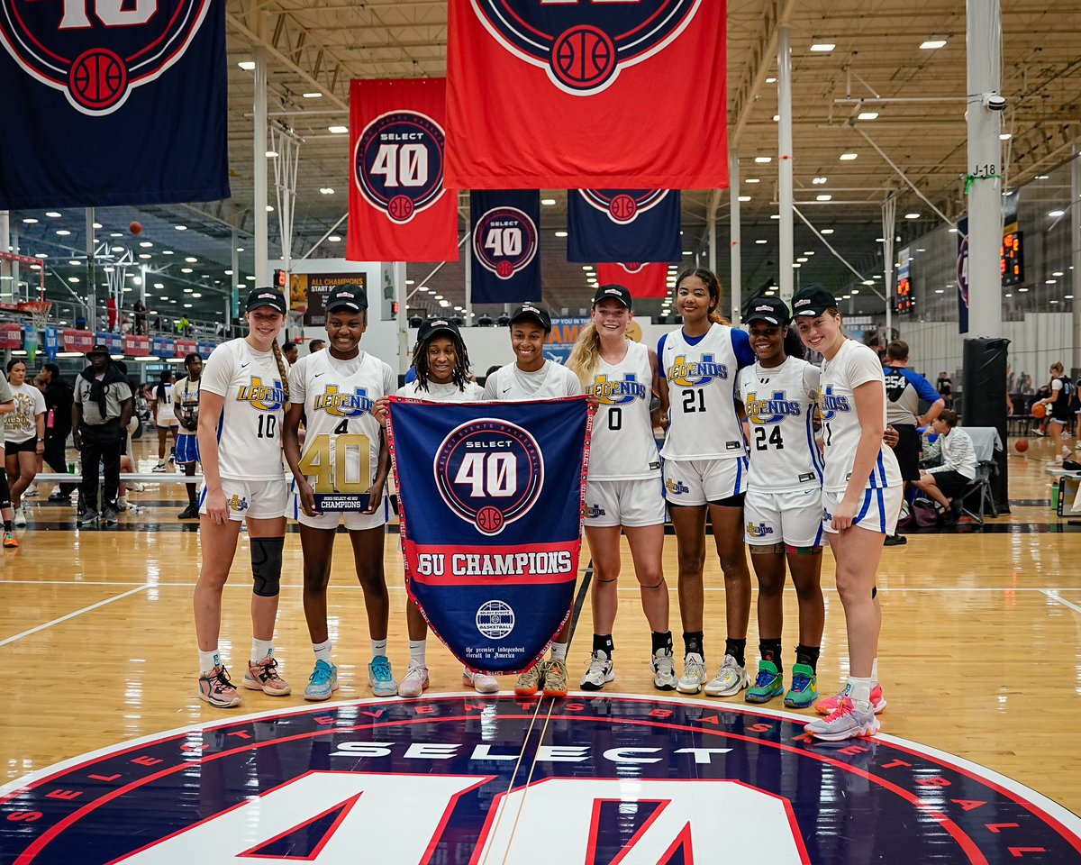Legends_Bball's tweet photo. Back to Back! 🔥🏆
#TheChamps #TheU #BTA https://t.co/2ipOTyONdX