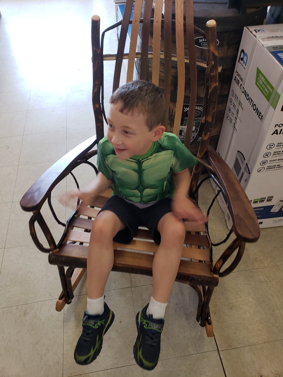 Stones_Near_You's tweet photo. Stone's Home Centers in Havana, FL is fun for the whole family... as demonstrated by this cute little shopper. Stop by & see us... & bring your family!
#stoneshomecenters #havanafl #familyfriendly #familyfun #hardwarestore #localhardwarestore #amishfurniture #amishfurniturestore https://t.co/2bPTO5rBF2