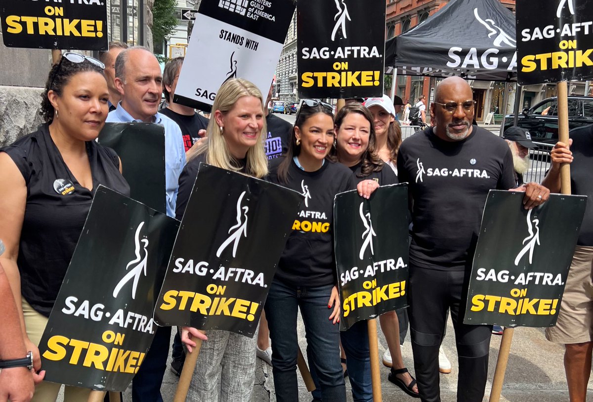 Liz Shuler (@lizshuler) on Twitter photo When we fight together, we win together. And we won't stop fighting until workers have a fair contract!
Thank you for joining us outside Netflix on the <a href="/sagaftra/">SAG-AFTRA</a> <a href="/WGAEast/">Writers Guild of America East</a> <a href="/WGAWest/">Writers Guild of America West</a> picket line, <a href="/AOC/">Alexandria Ocasio-Cortez</a>! When we fight together, we win together. And we won't stop fighting until workers have a fair contract!
Thank you for joining us outside Netflix on the <a href="/sagaftra/">SAG-AFTRA</a> <a href="/WGAEast/">Writers Guild of America East</a> <a href="/WGAWest/">Writers Guild of America West</a> picket line, <a href="/AOC/">Alexandria Ocasio-Cortez</a>!