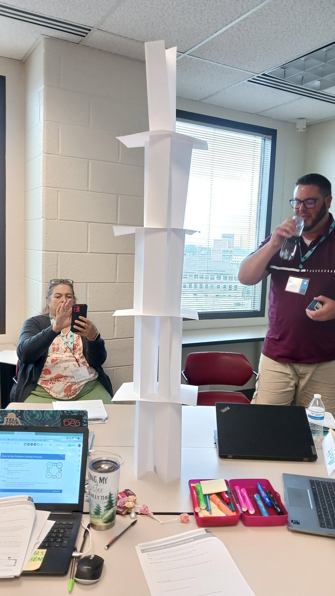 ktconwell's tweet image. #MiCoding