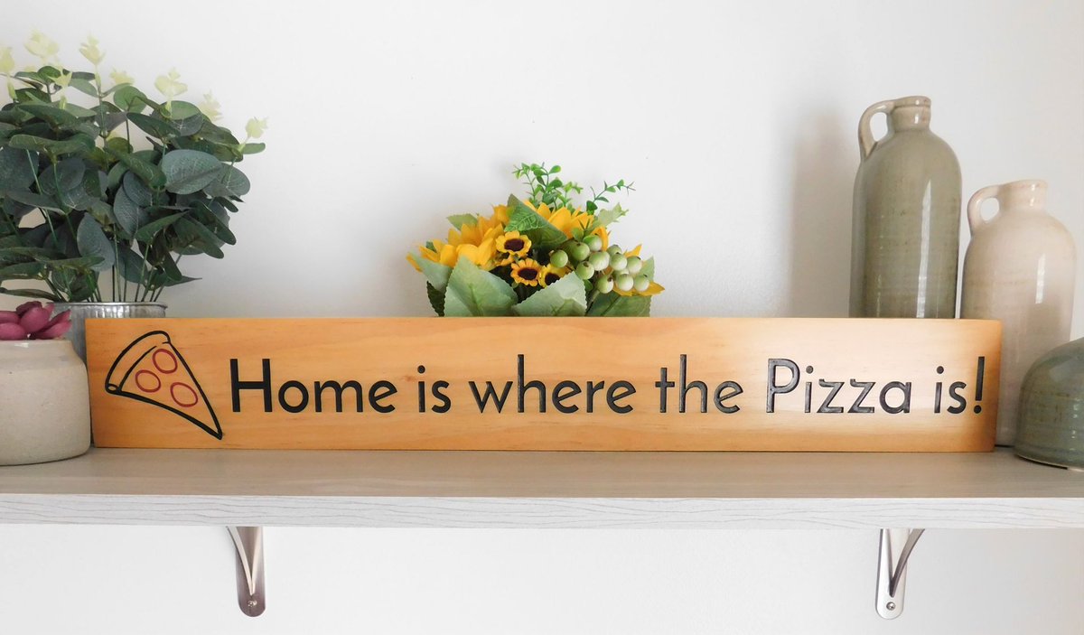 MBHandiworks's tweet photo. New to the shop Home Is Where The Pizza Is! https://t.co/2lC0uZ2Wdk #pizza #pizzalover #kitchendecor #millybeanhandiworks https://t.co/L0sqlEEcp7