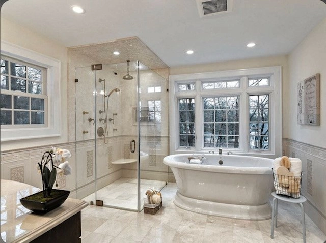 dandrdemo's tweet photo. If you are ready to have remodeling work take place, contact D&amp;R Construction to get the experienced help you need! https://t.co/ft55Plvczb  #NYC #newyorkcity #newyork #ny #Westchester #LongIsland #bathroomremodelingcontractor 
#bathroomremodeling

#roofingcontractor https://t.co/fsbvnq9Mte