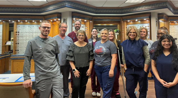 CleinmanPartner's tweet image. Cleinman consultant Michele Self ABOC, FNAO headed to Kilgore, TX and experienced a great week of training with Dr. Shiloh Roberts, Dr. Jadie Roberts and their staff.  Thank you everyone at Kilgore Eye Care Center!
#optometry #optometrylife #optometrist