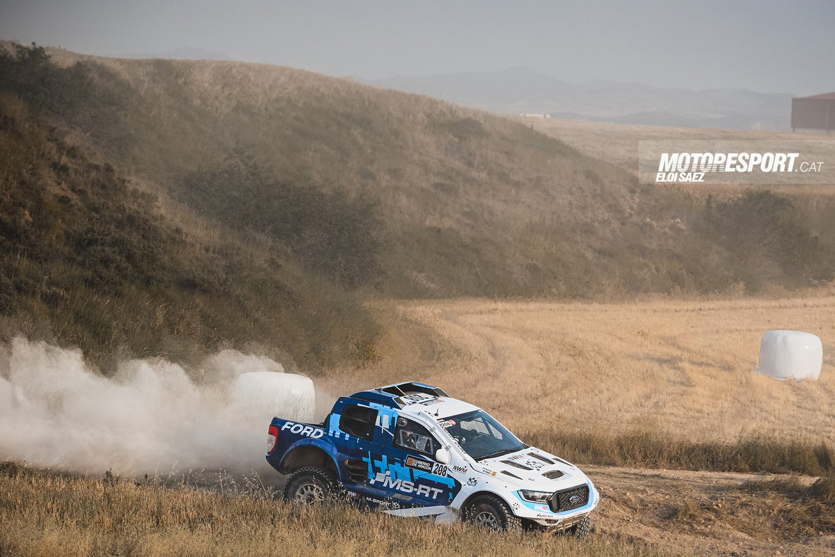 Motor_Esport's tweet photo. 🟡 Al-Attiyah i Baumel s'emporten la seva sisena Baja Aragón en la darrera participació amb Toyota

➡️ Una edició amb un cartell ple de grans noms i amb uns trams molt durs

🔗 https://t.co/ryHYqdwgFj https://t.co/3n60J8Cq1H
