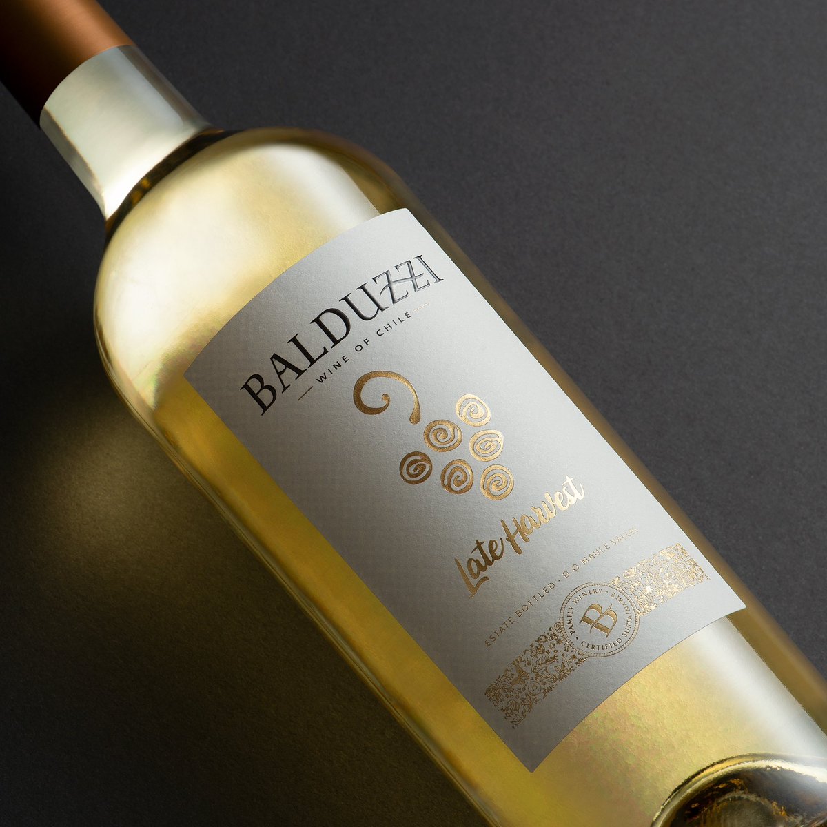 BalduzziWines's tweet photo. Esperamos hasta el final de la temporada para cosechar las uvas que dan origen a nuestro fresco y dulce Late Harvest 🍇➡️🍷 https://t.co/p486N4lIkI