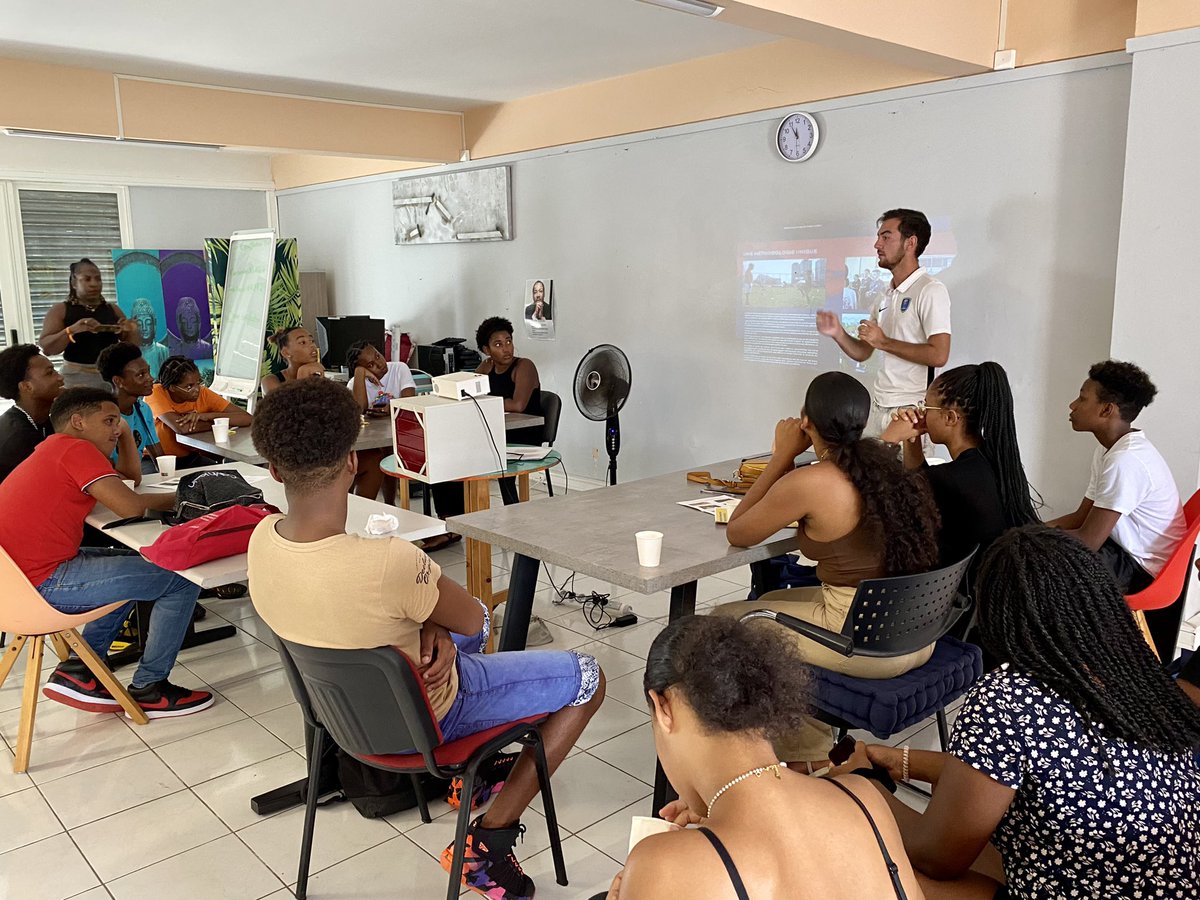 UpandSpace972 tweet media