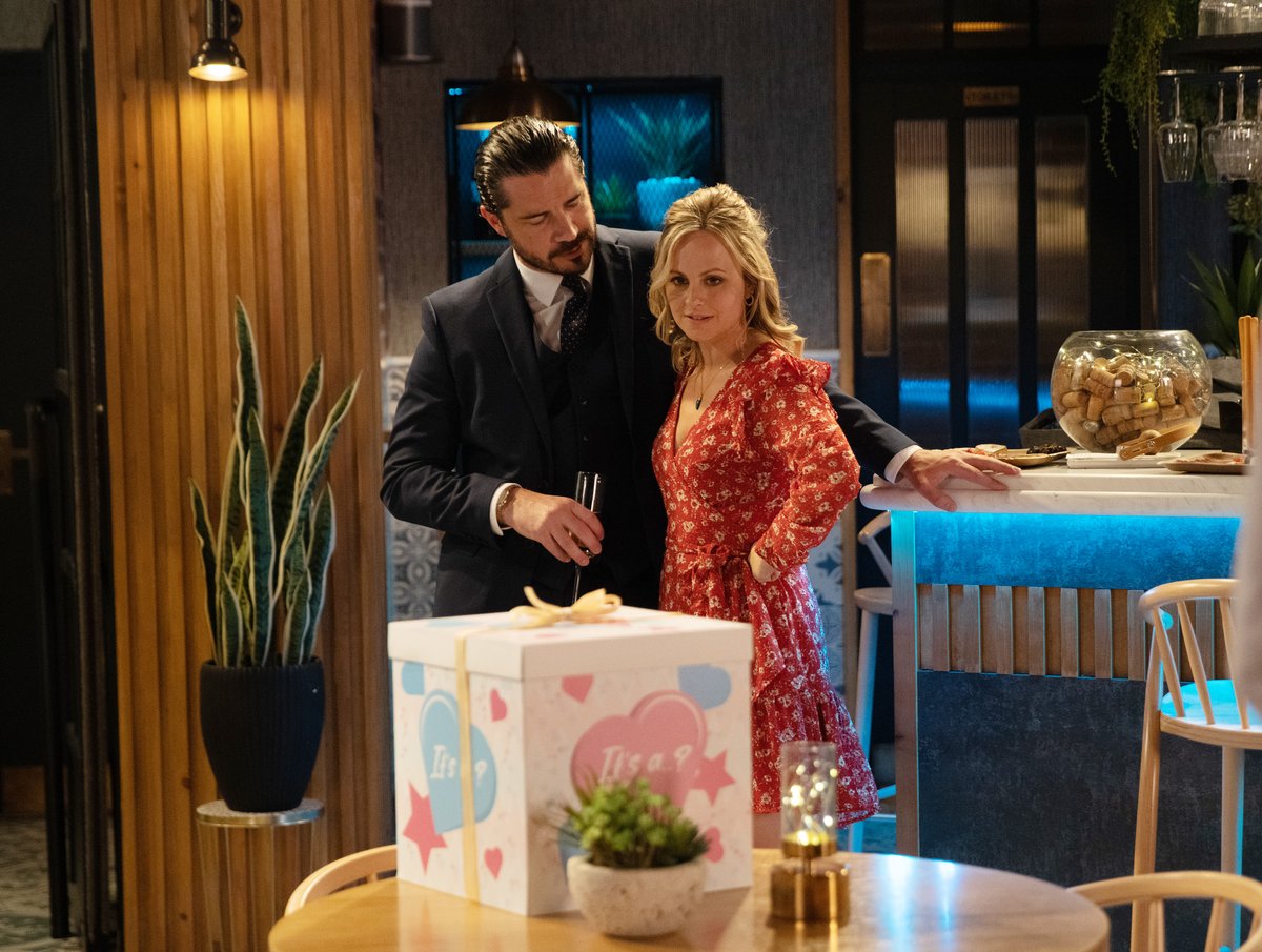 itvcorrie's tweet photo. Next week: The gender of the baby is revealed, the Alahan's have a memorial dinner, and could it be the last orders at The Rovers? 

Read more here: https://t.co/ePOw23udmt https://t.co/YEaLGGC3eF