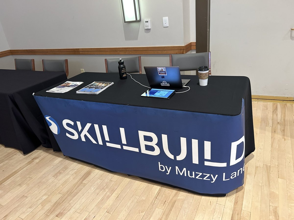 Set up and ready to go at the #BadgeSummit! Come by our table and ask us about soft skills credentialing with #SkillBuild! #skills #microcredentials #simulations muzzylane.com/skillbuild