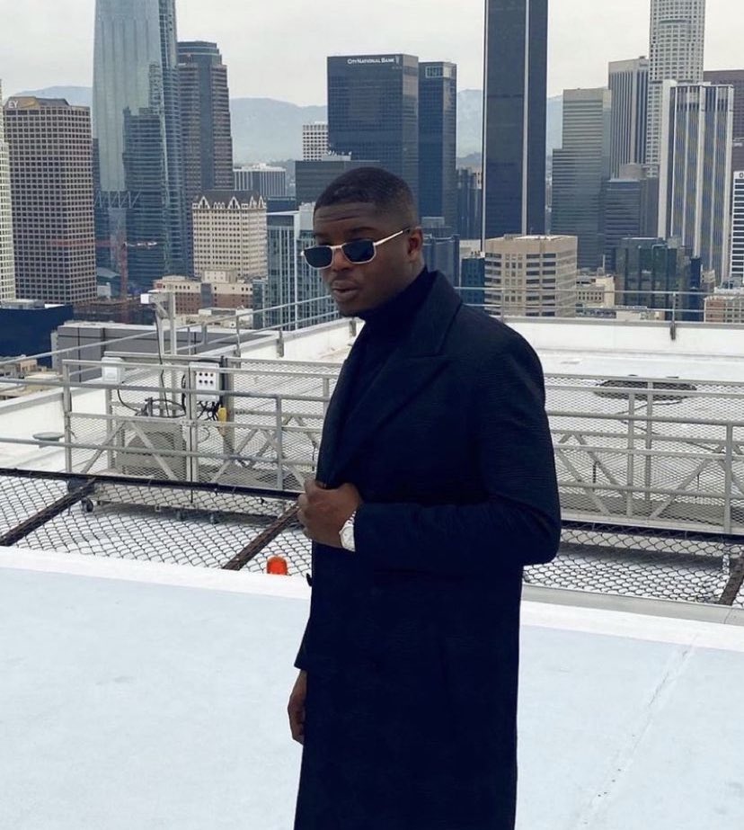 RapFrActus's tweet photo. 🚨RECORD 

NINHO vient d’atteindre la barre des 300 certifications singles 📀💿💎 ! 

Premier artiste à réaliser cet exploit en France 🇫🇷👏 https://t.co/yL8k56Y8Qi