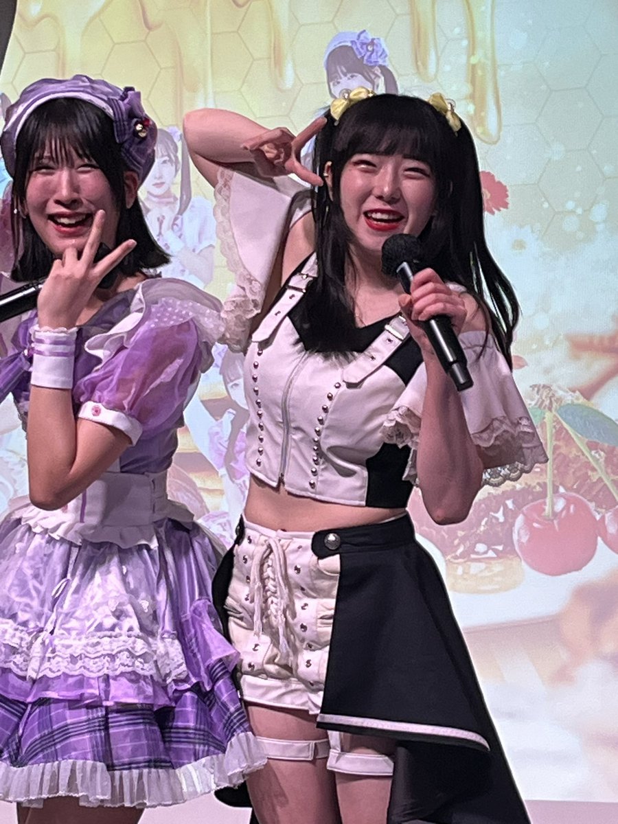 makabe22's tweet photo. ＃秋葉原モリアゲ隊
＃MIKOTO
＃錬日OTO個色
＃星野まいむ
＃高宮日菜
#ViViBee
＃EDOCO
秋葉原モリアゲ隊に新しい仲間が😊
カメラ向けたら、目線とポーズをくれるまいむさんさすがです👌 https://t.co/OAevyxbUDm