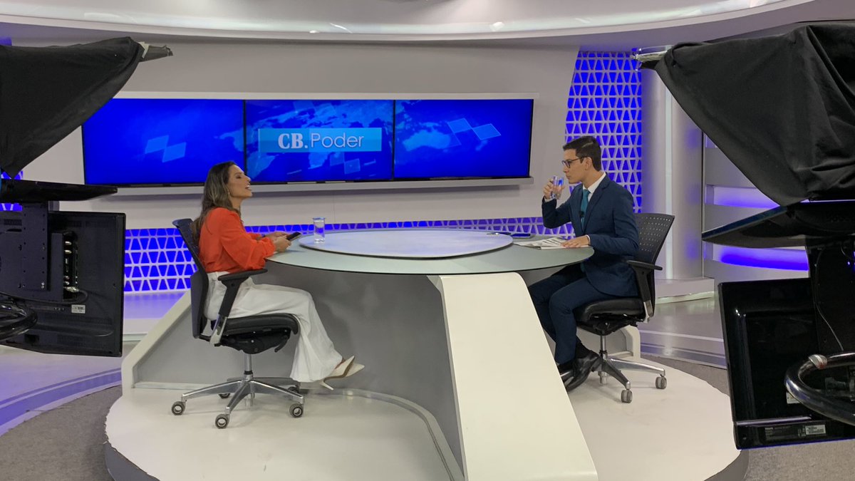 alex_morais_'s tweet photo. Eita que a estreia tem direito ate entrevista no #CBPoder https://t.co/eCQ8kTJWRK