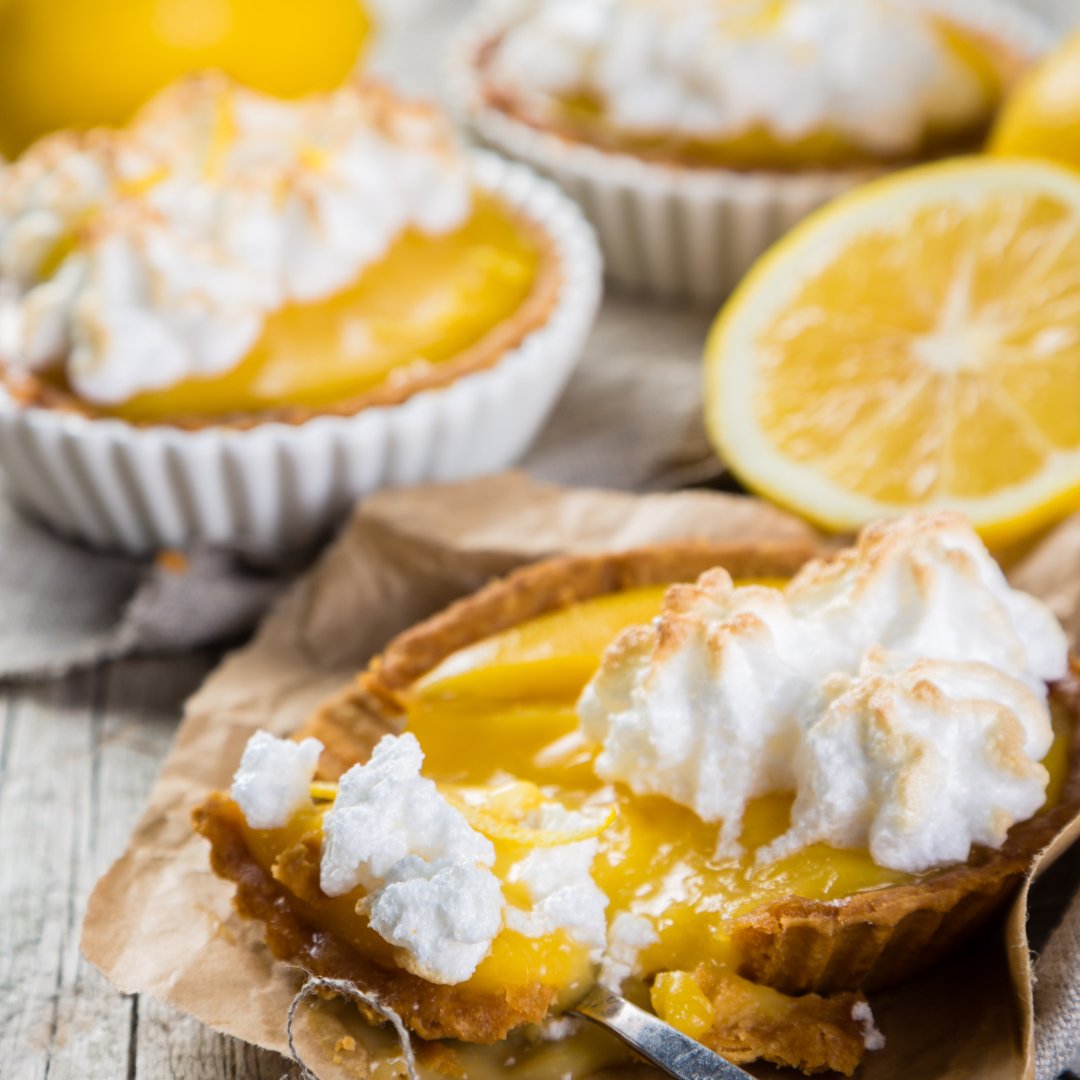 bestbakingtips's tweet photo. Tantalize your taste buds with a zesty symphony of flavors in this divine lemon meringue tart!Tag your dessert buddy and click the recipe here: https://t.co/ZfHJapt2cS #CitrusDelight #MeringueMagic #TangySweetness #LemonLovers #TartPerfection #ZestyIndulgence #SweetSourSensation https://t.co/B8phOTa3W9