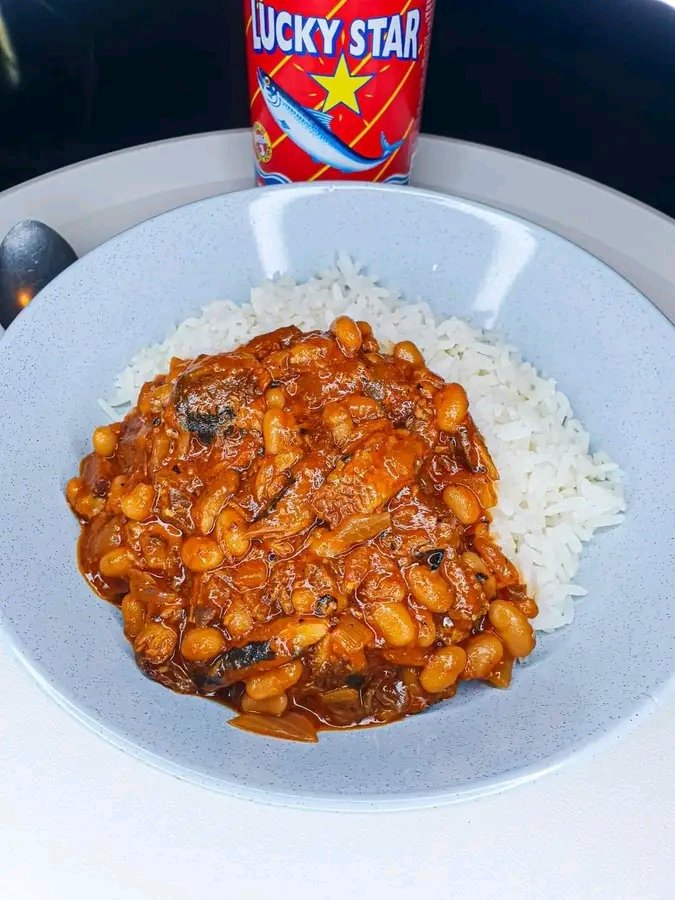 BillzDaOriginal's tweet photo. The Tin Fish and Rice Meal😋🔥 is Underrated.🤞 https://t.co/qsDs6djw10