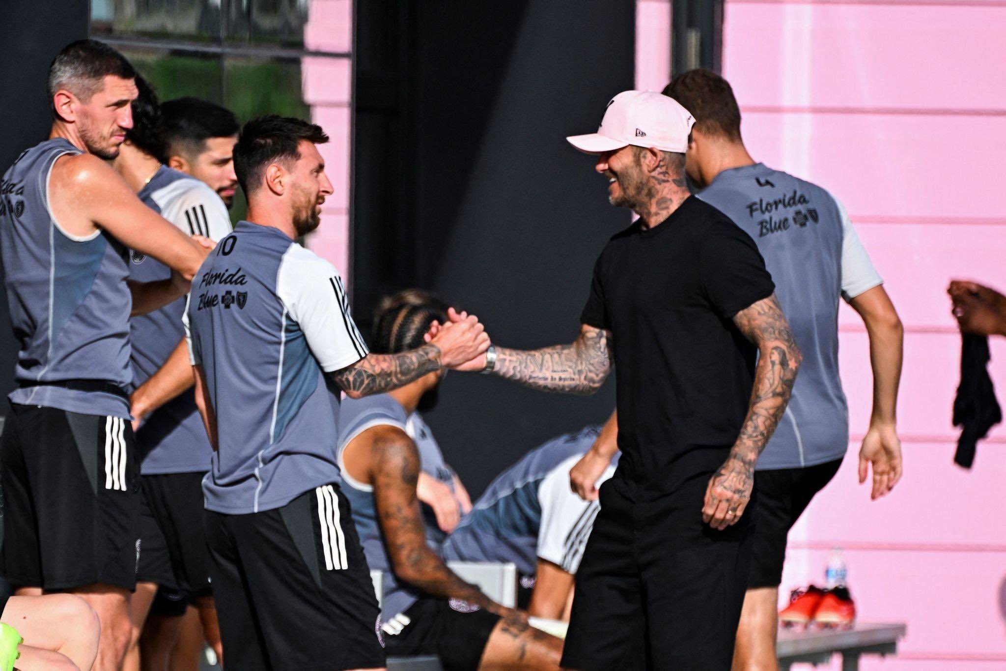 Leo Messi 🔟 Fan Club on X: "David Beckham meets Leo Messi during today's  training session https://t.co/ZHqaEEec6X" / X