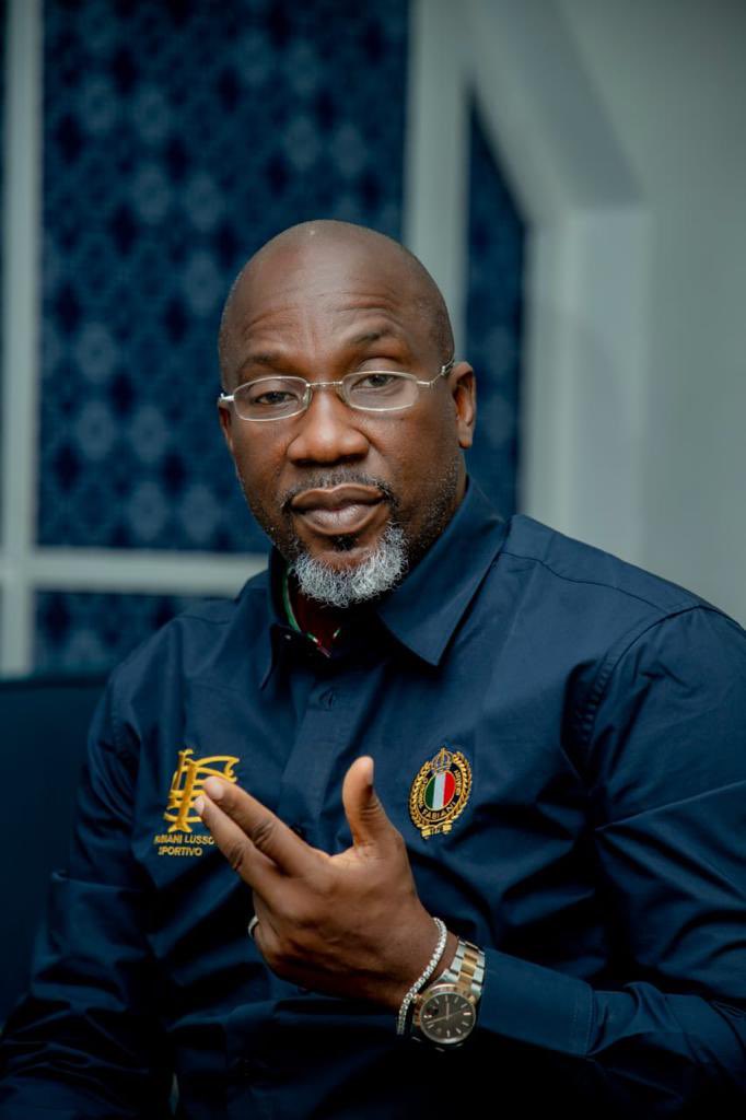 GeorgeUbohTV's tweet photo. On June 13th, 2023 Dr. George Uboh wrote a commendation letter to President Bola Tinubu for his commitment to fighting corruption. with Dr. Uboh’s support, President Tinubu, can make a real difference in the fight against corruption in Nigeria.
#Georgeubohtv

cc:@guwnetwork https://t.co/mfdy0MH6o0