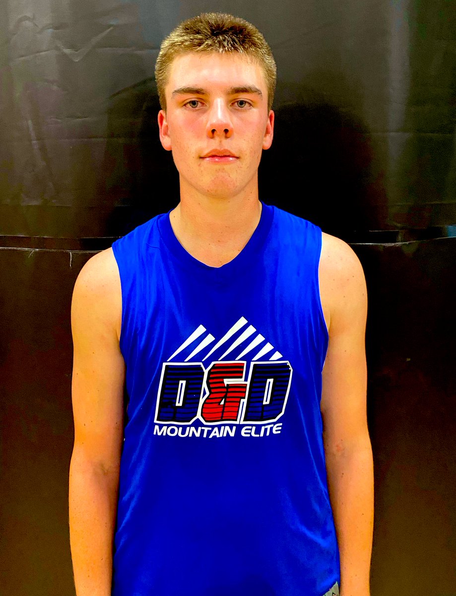 For you recruiters looking for a “Big” that has a dominating presence in the paint, checkout D&amp;D Mountain Elite C/PF EB Walters from Pikeville High School. This kid has freakish moments during every game, he crashes the glass hard, protects the rim and he can finish around the