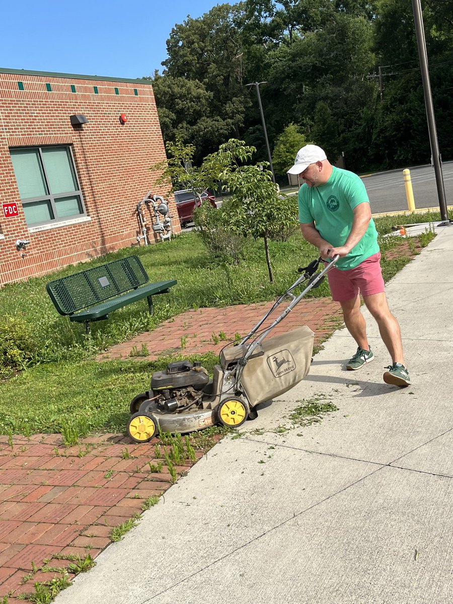 Sometimes principals are groundskeepers, too. Principal Morris said, “I’m happy to help out with the grounds so our custodial staff can focus on ensuring the inside of our building is safe and beautiful and ready to welcome back teachers, students and families.”