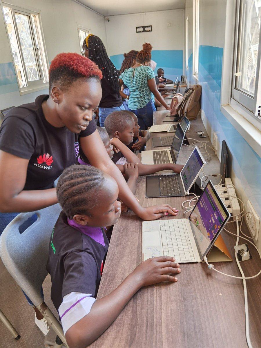 SafaricomPLC's tweet image. Led by @TimaAli7 and @DianahOgeto, they trained students from Kengeleni Primary School, Kongowea Primary School, SOS Children’s Villages and Pentrose Primary School on the fundamental programming concepts in a fun and interactive manner.

#SafaricomWIT #KidsInTech #technology…