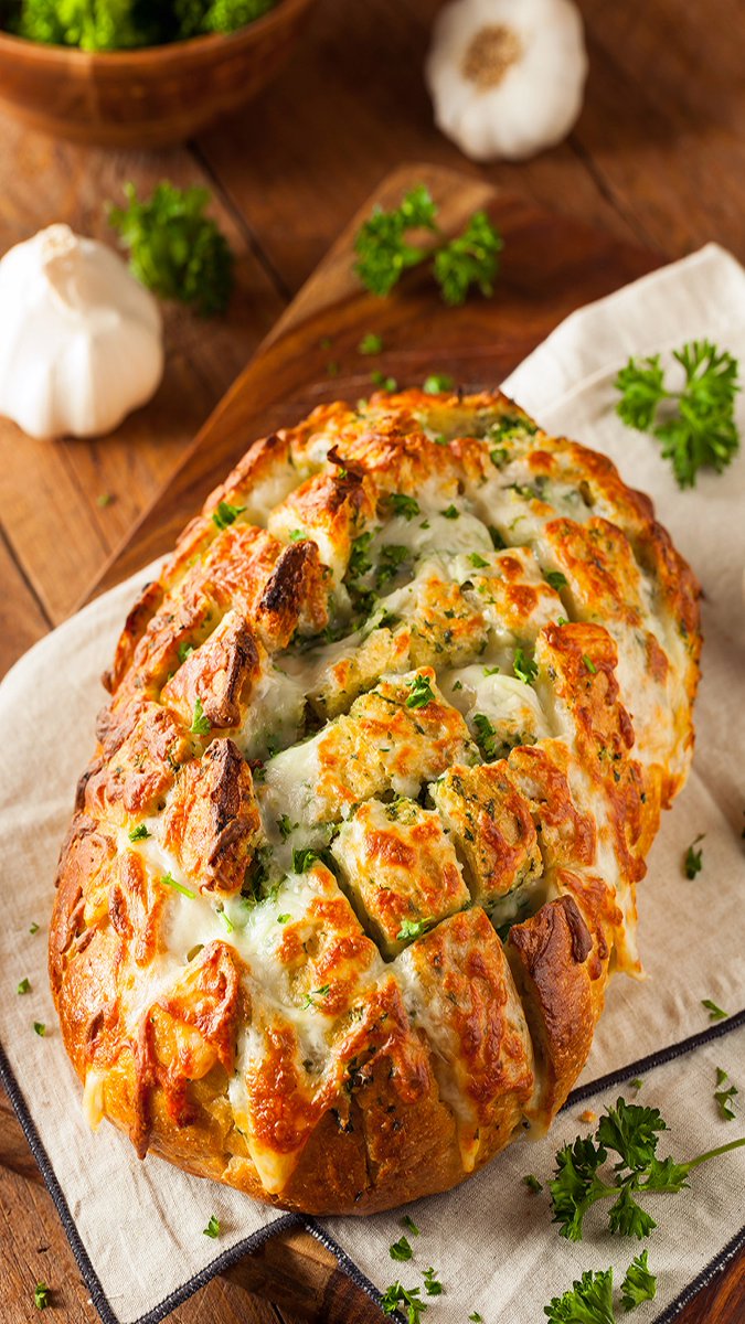 creativelyseema's tweet photo. Cheesy Pull-Apart Bread Indian Style
The unique Indian flavors will make this a phenomenal hit at your next party
Recipe https://t.co/LWyni5rej4
For more recipes https://t.co/aWztAH1ZNt
#pullapartbread #Indianbread #cheesybread #cheesypullapartbread #bread #indianrecipe https://t.co/4d3Dto30rT