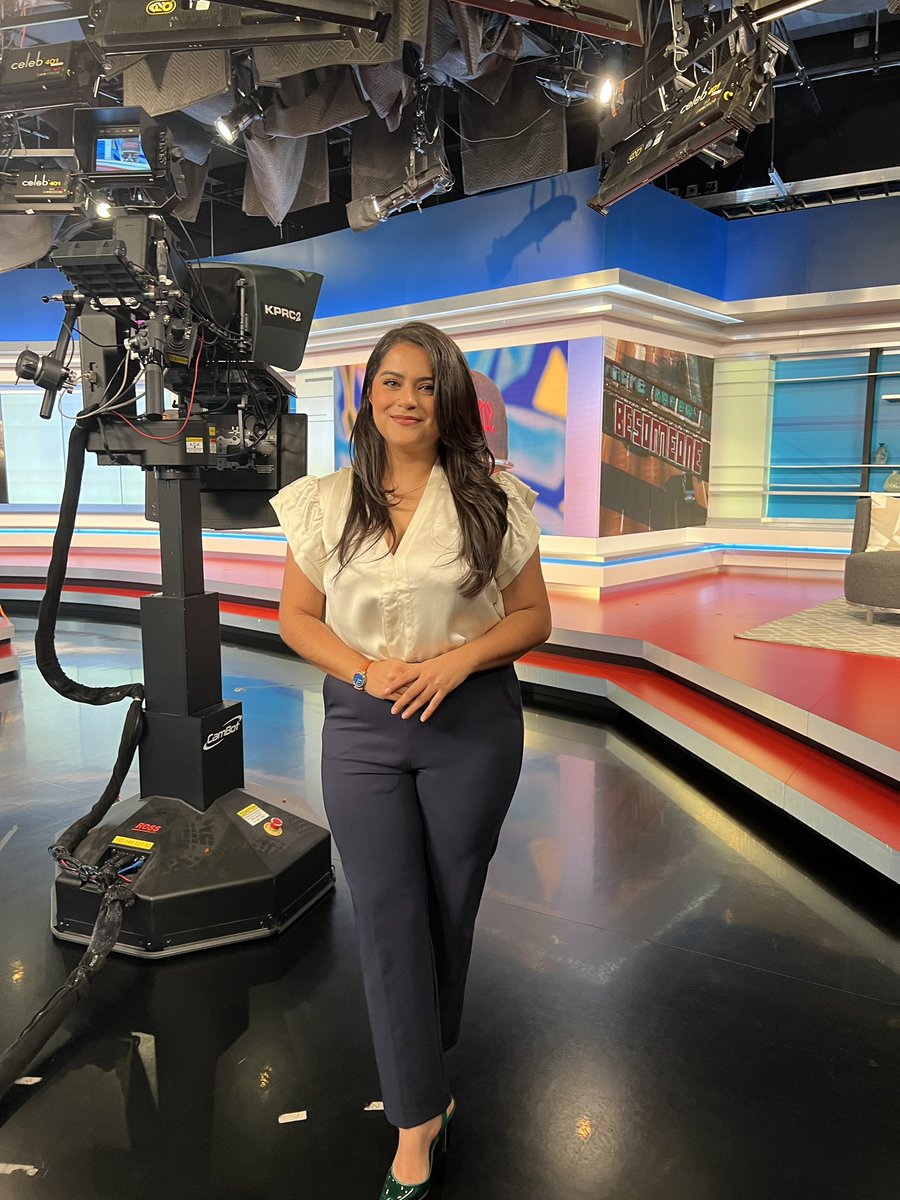 iriskarami's tweet photo. This morning I spoke on my latest documentary on #besomeone. It’s premiering THIS Sunday at City Cellars. It’s a true honor to represent our community through this project. Get your tickets while you still can. Thank you @KPRC2 for having me on! https://t.co/EzuOS3GBWS