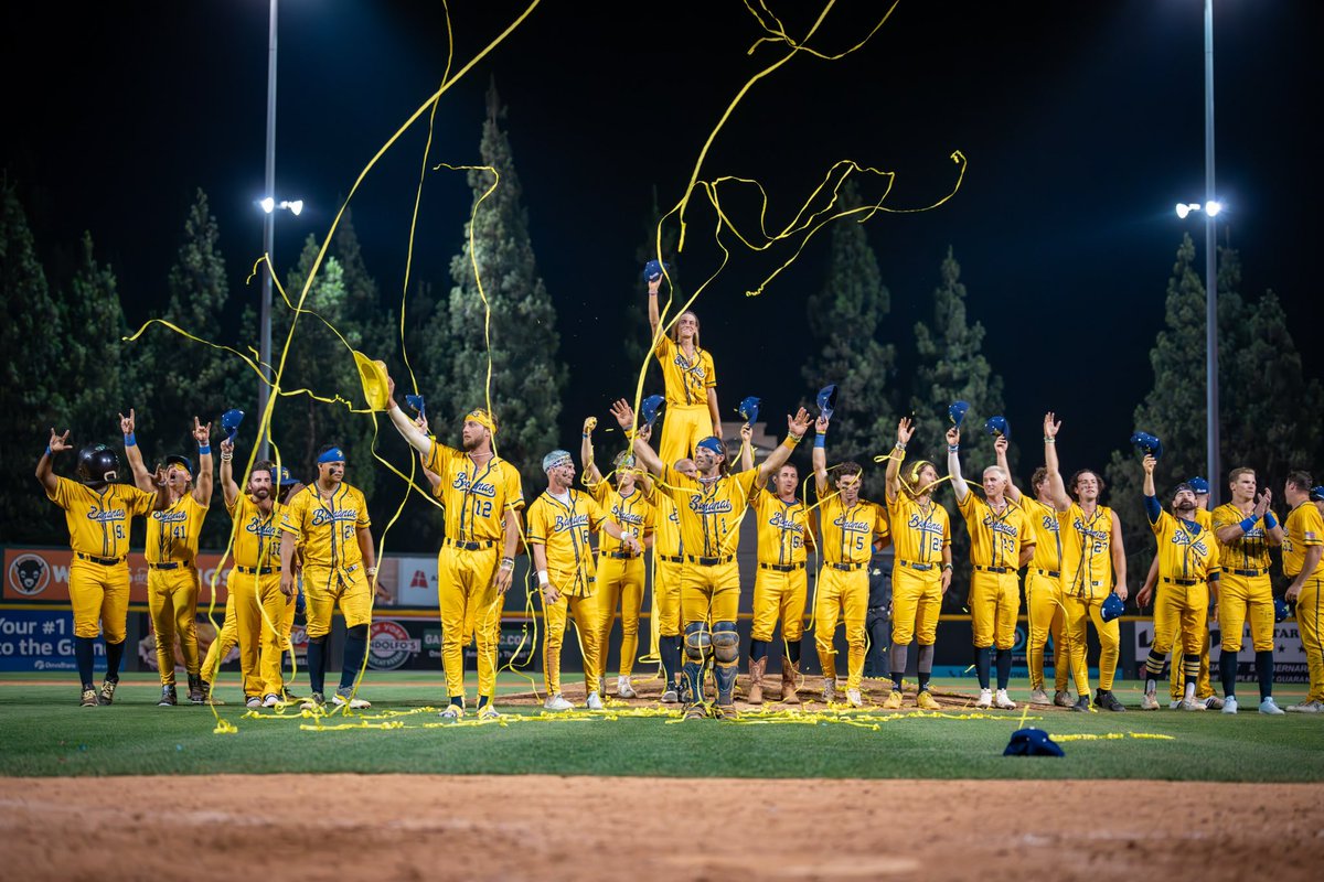 TheSavBananas's tweet photo. Three of the best nights in Rancho Cucamonga! We twisted and shouted, stole the moon with the Minions, and celebrated Ryan Cox being the first Banana Ball player ever to hit 100 trick plays 🤯 And to top it all off we had Japanese baseball star, Kenshi Sugiya, and former Major Leaguers, Jeremy Guthrie, George Kottaras, Josh Reddick, and Brett Tomko suit up in yellow 🤩 So soooo thankful for the best fans in the world!

See ya tomorrow, San Jose! 😎😎