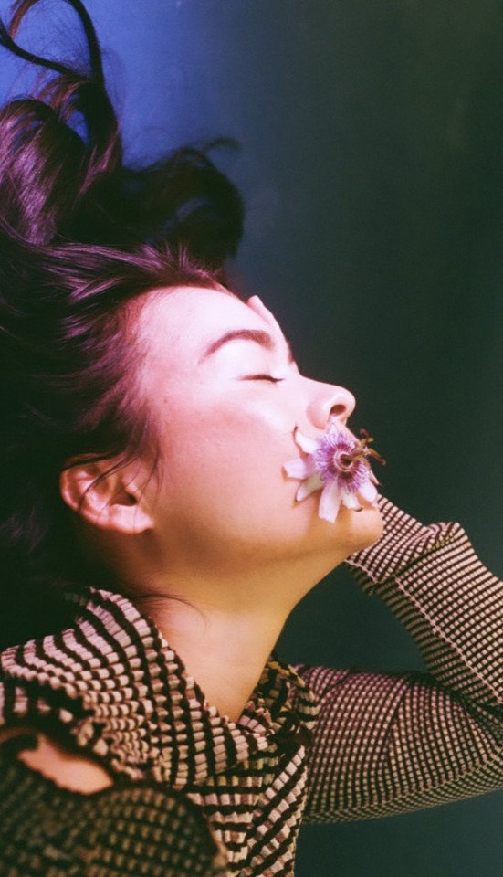 mitskithoughts's tweet photo. 30 hours and 56 minutes till new mitski music https://t.co/EJ8EWkz7Yd