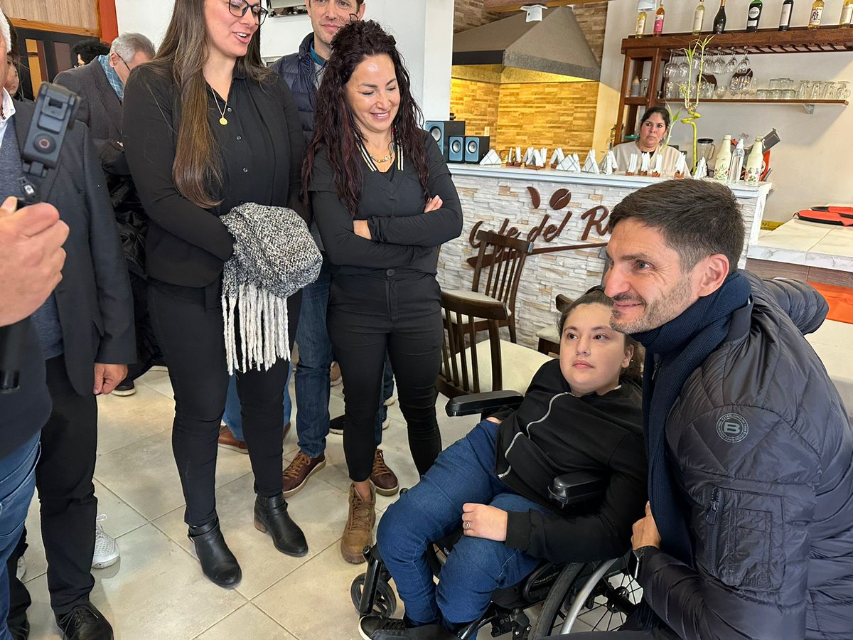 #SanJavier Gracias enormes a todos los sanjavierinos del Departamento que nos honraron con su voto. Sepan que si me toca asumir en diciembre, vamos a trabajar 24/7 los 365 días del año durante 4 años para dejar una mejor provincia. Una Policía con más recursos, más herramientas y