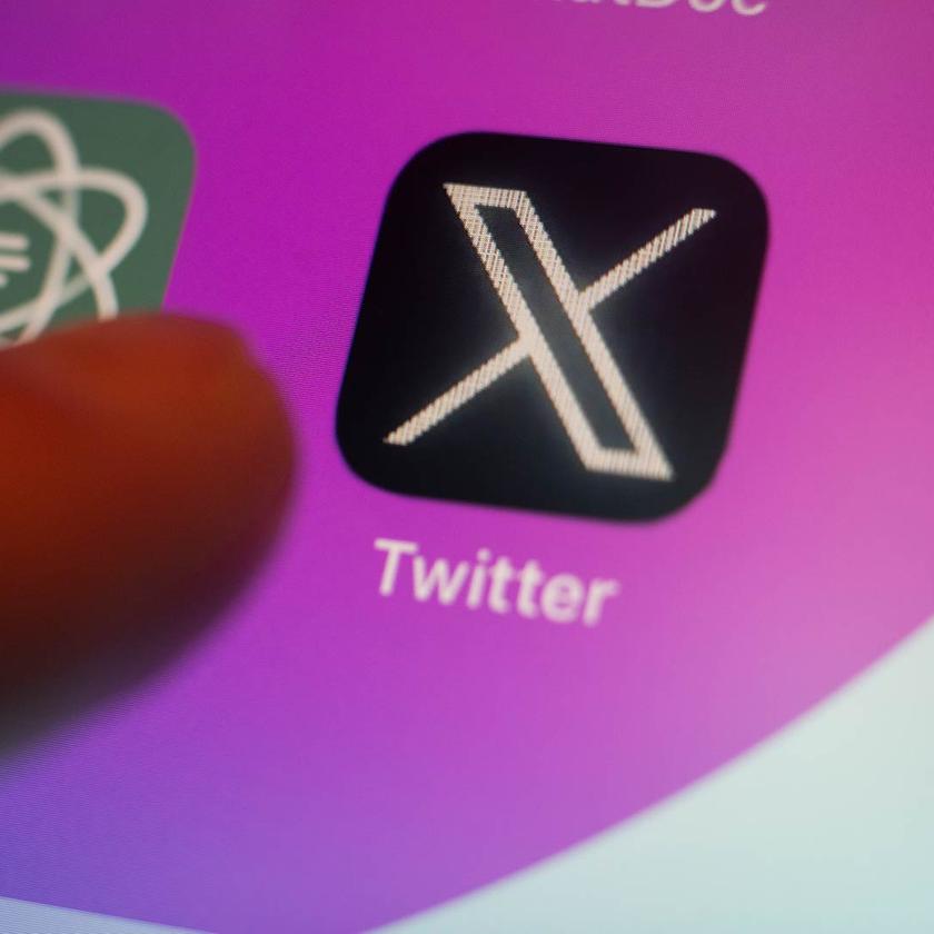 Cool das Twitter sich für ein anständiges Logo entschieden hat 😂😉.  #TwitterX