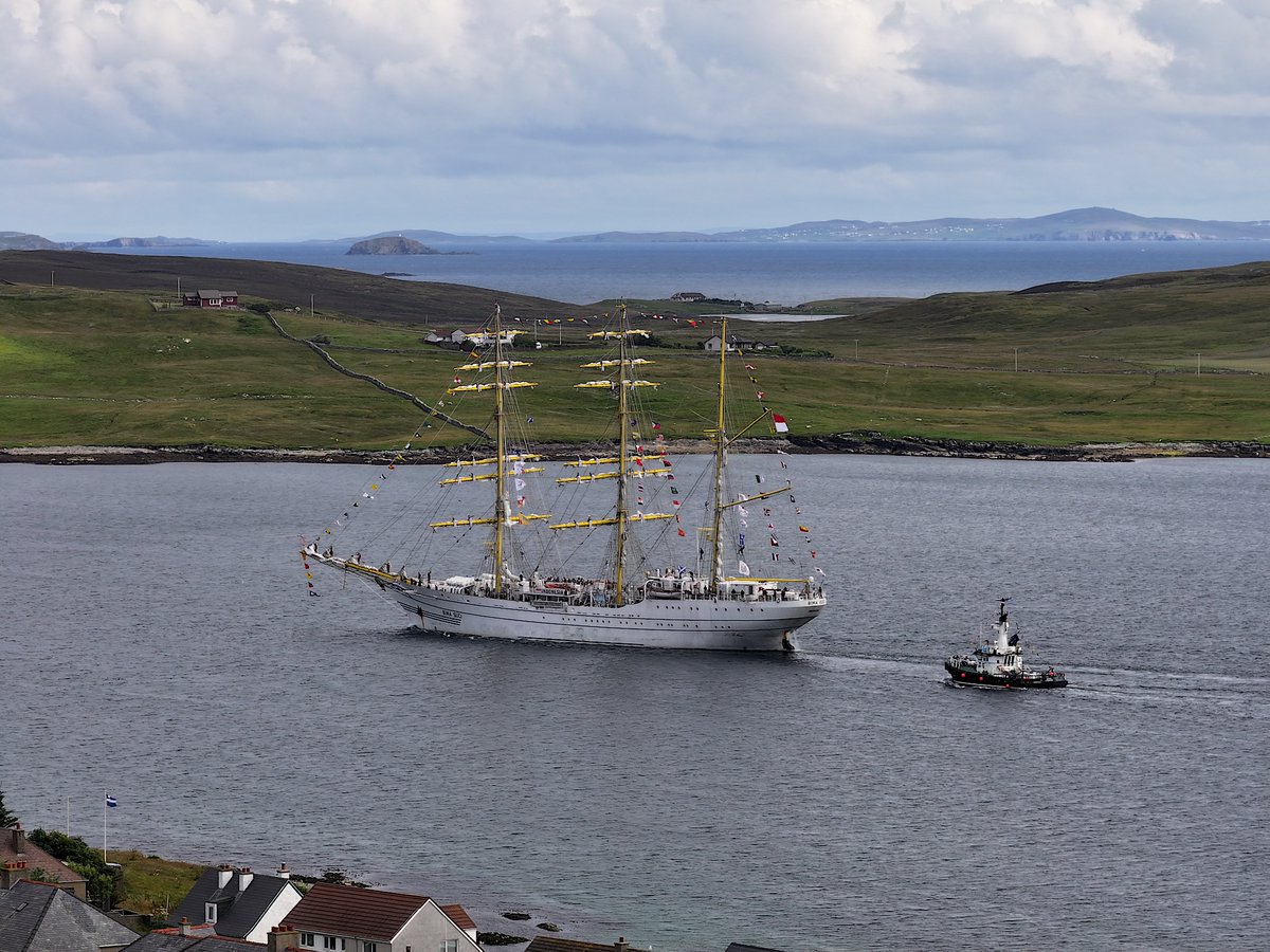 A selection of photos of tall ships arriving today in #Lerwick2023 and elsewhere in #Shetland #tallshipslerwick
 
Via @Shetnews Thanks to @norfilmshetland for the aerial photos