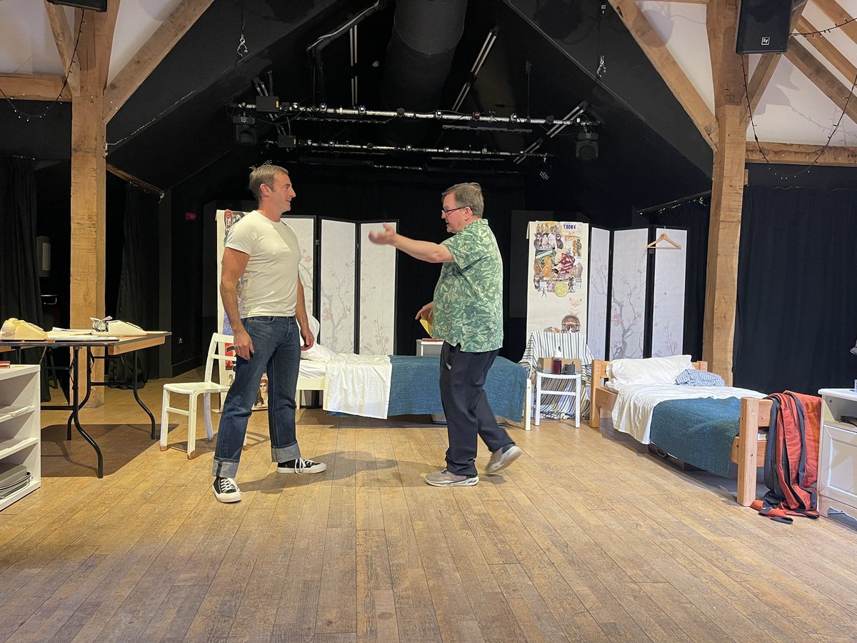 Ortonesque tweet media