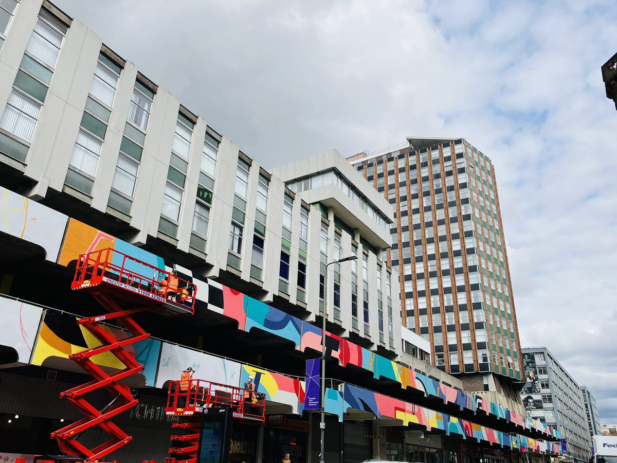 DennistounStyle's tweet image. Jazzing up the brutalism! Could there be anything more contradictory? George Street, Glasgow. Colour by numbers. It is striking but I’ve not quite made up my mind about it! 🎨🎨🎨 #Glasgow #brutalistarchitecture #brutalism #georgestreetglasgow #jazzingupthebrutalism