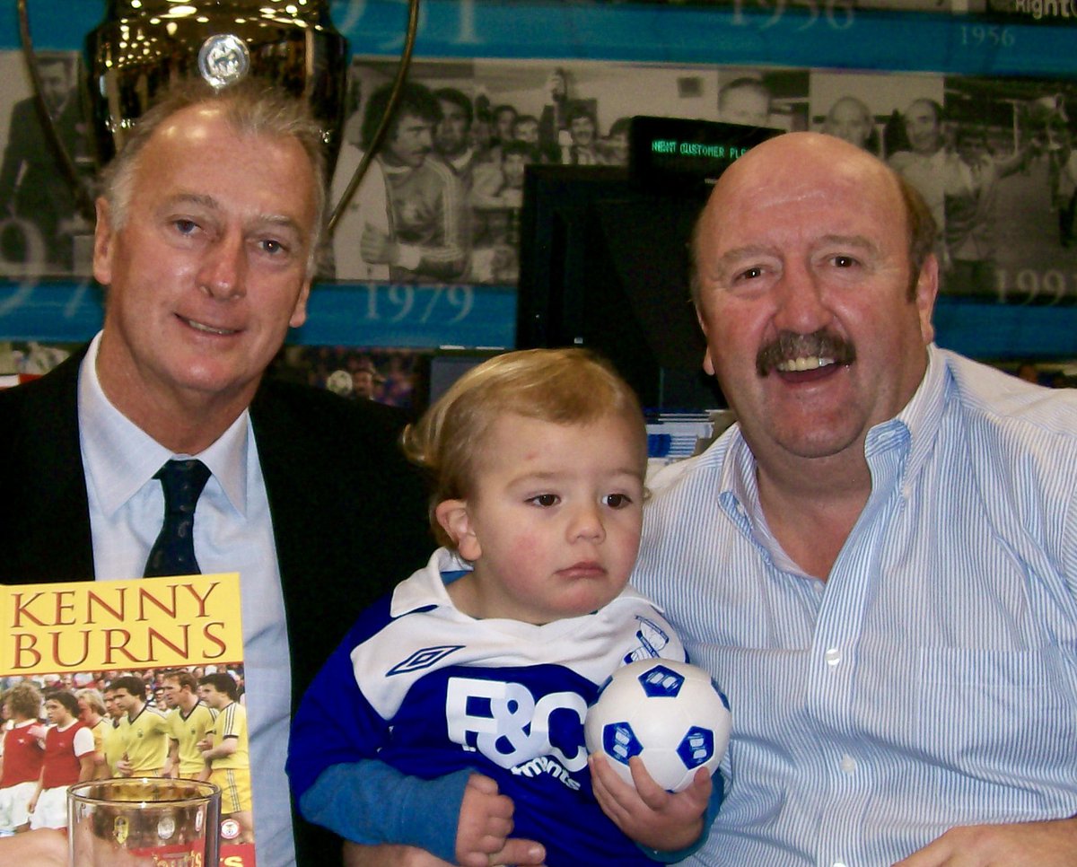 I did all I could, little sod refused to smile. I was pretty happy though.

#BCFC #TrevorFrancis