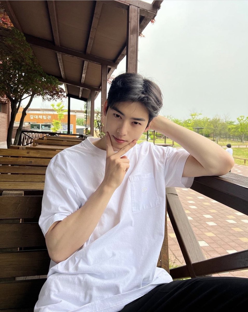 tza_fanny's tweet photo. @TOP100KPOP #CHAEUNWOO https://t.co/jga7zRRuH4