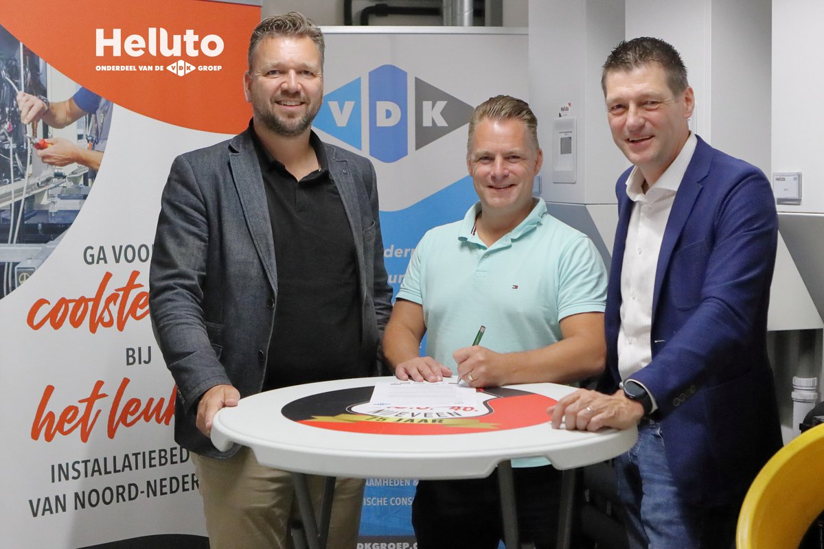 DOS’46 is trots te kunnen melden dat de VDK Groep zich voor de komende drie seizoenen als naamsponsor aan de vereniging verbonden heeft.
Voor het volledige bericht, zie: dos46.nl/2023/07/24/vdk…