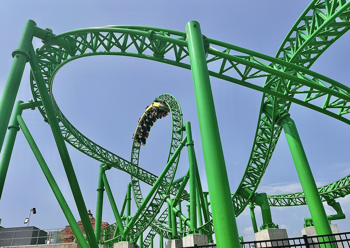 DannyMessinger's tweet image. What a find! @LostIslandParks is a gorgeously landscaped park with fun theming and an awesome standout coaster. Can’t wait to see this place grow in the coming years, @LostIslandChief!