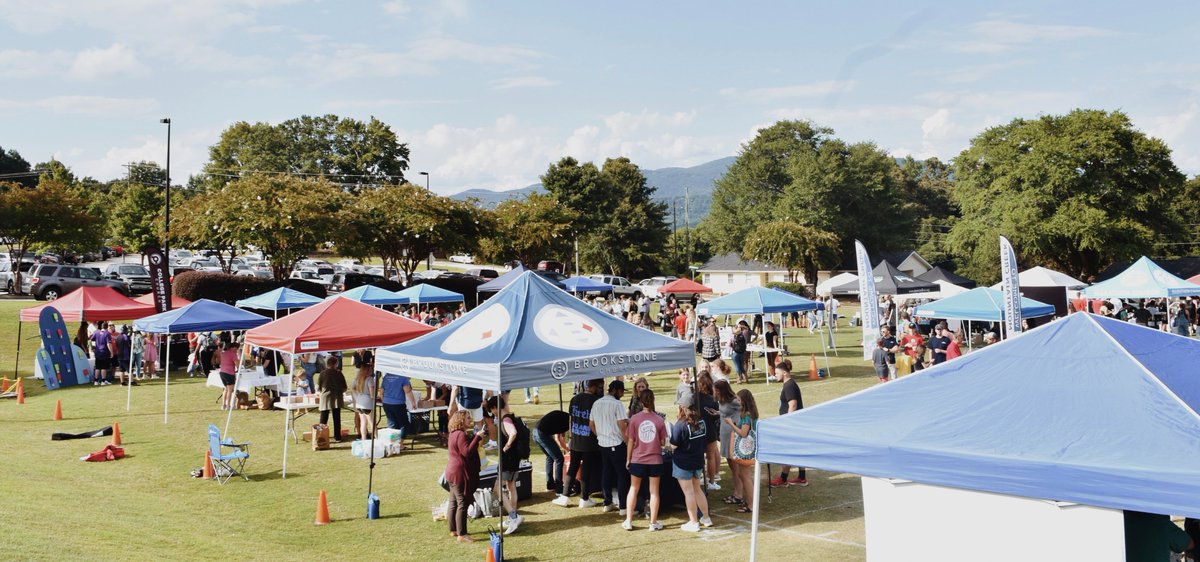 NGreenvilleUniv's tweet image. Greenville area churches: we want to see you at our church fair! 

-Thursday, August 17 from 5-7 p.m.
-Stud Field by Tingle Student Center

Register: ngu.edu/event/ngu-chur…
