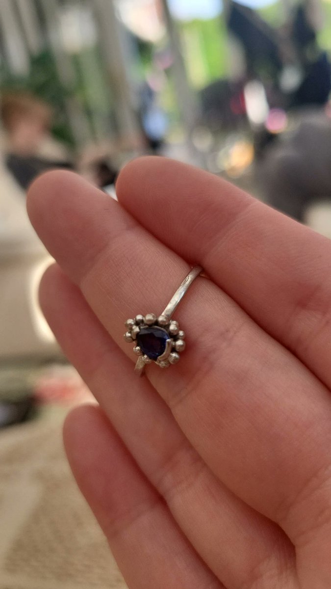 Scratched my engagement ring haven't I 🙄🙄