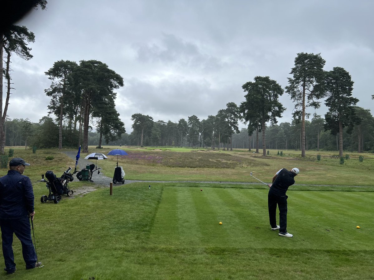 todays match vs Lloyds Bank Golf Society @ New Zealand Golf Club

fantastic day and a very close fought match

Lloyds taking the honours this year 3-2

huge thanks to all involved ⛳️