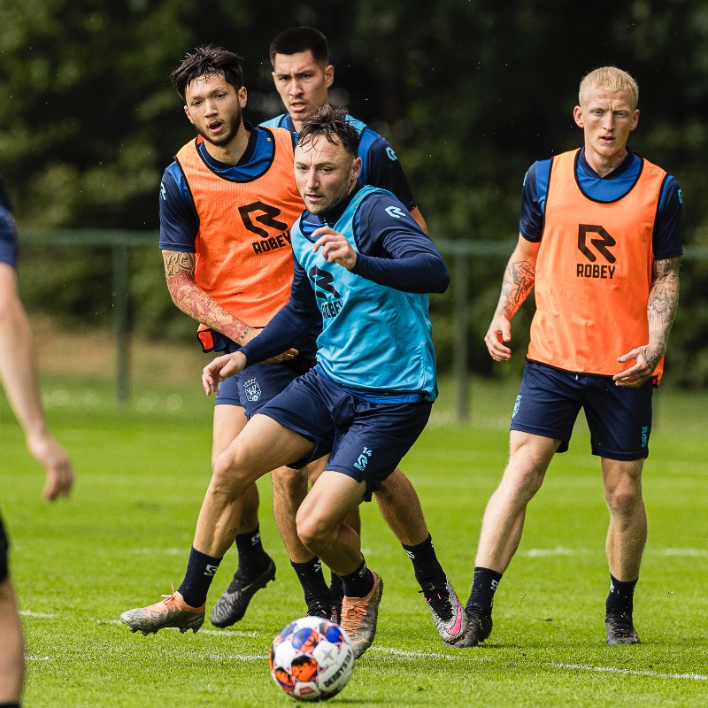 WillemII's tweet photo. DAY 1 ✔️
#SeasonPreps⚡️