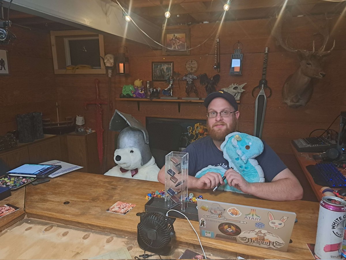 PotatoPlaceGame's tweet photo. Caption This! https://t.co/OAgwGz0Iqb