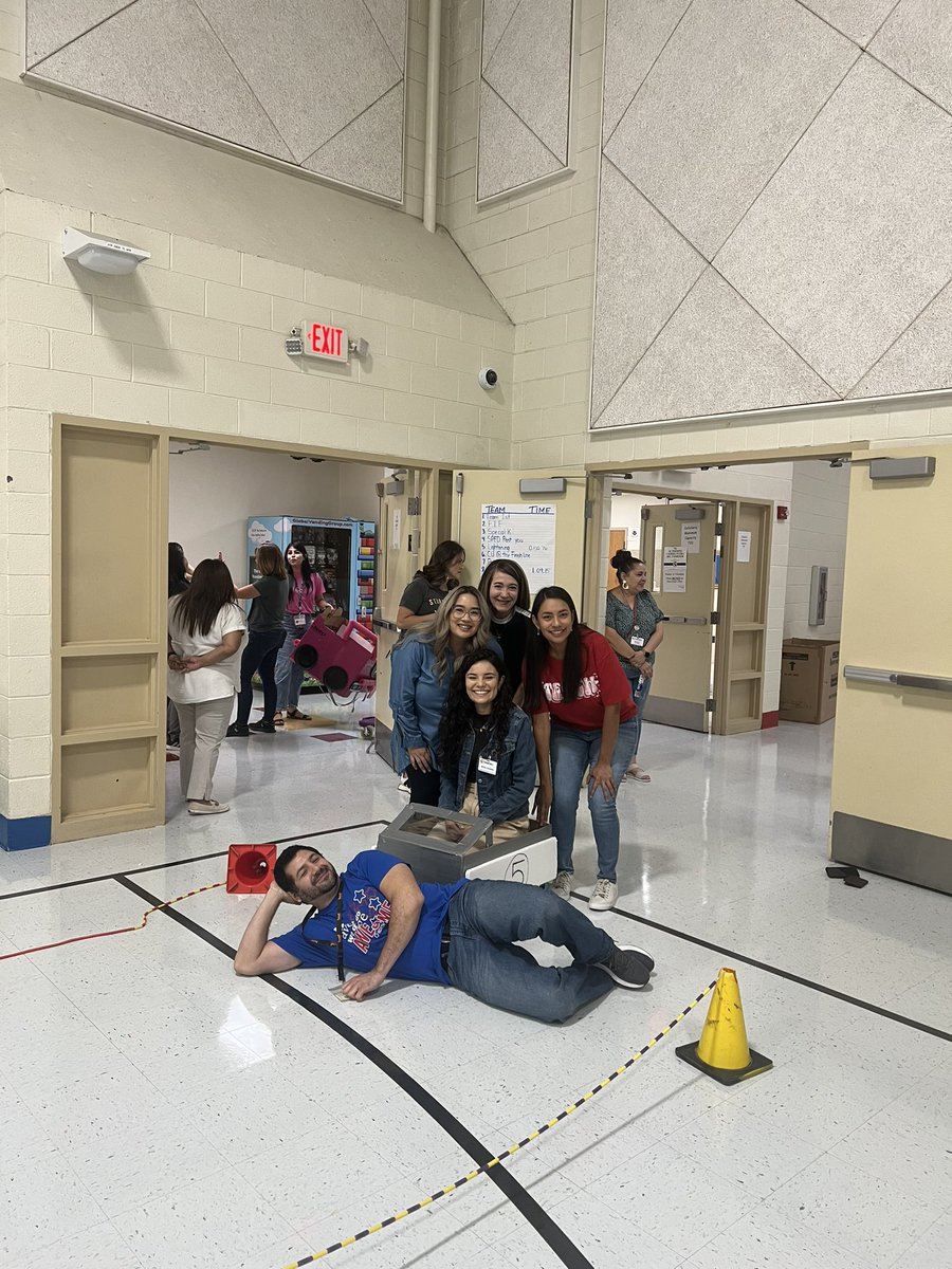 Stephanie Lahrman tweet media